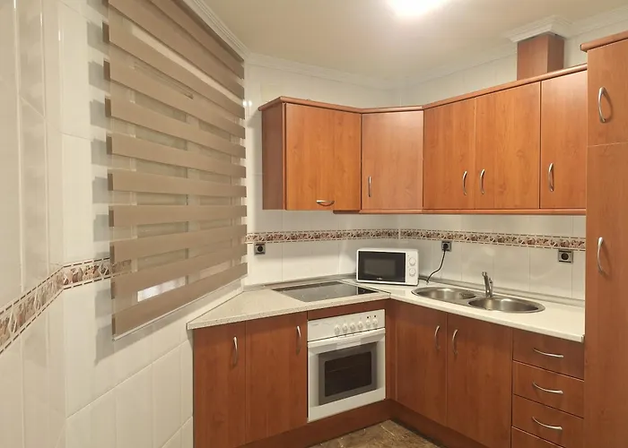 Live Apartment *