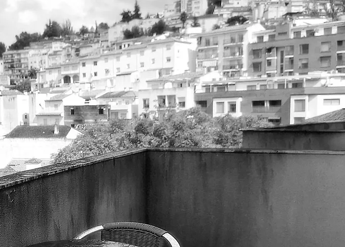 Live Apartment *